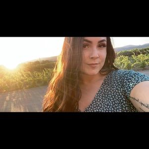 Meet your Posher, Hailey